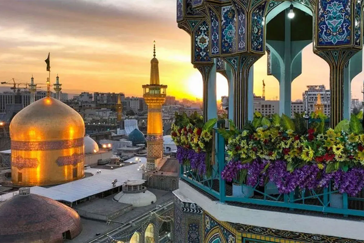 ضرورت مقایسه زیرساخت‌های گردشگری در دو شهر قم و مشهد