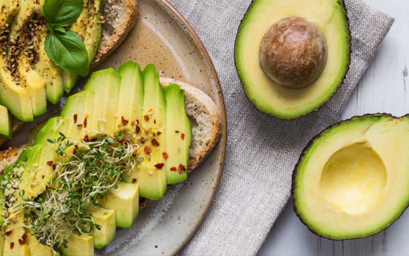 آووکادو: میوهای شگفتانگیز با خواص بینظیر