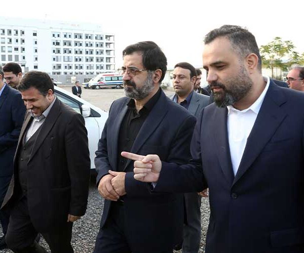 بازدید استاندار قم از روند ساخت شهرک سلامت خاتم