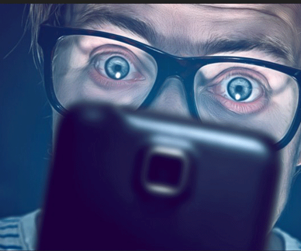 7 راهکار برای پیشگیری از آسیب چشمی موبایل!